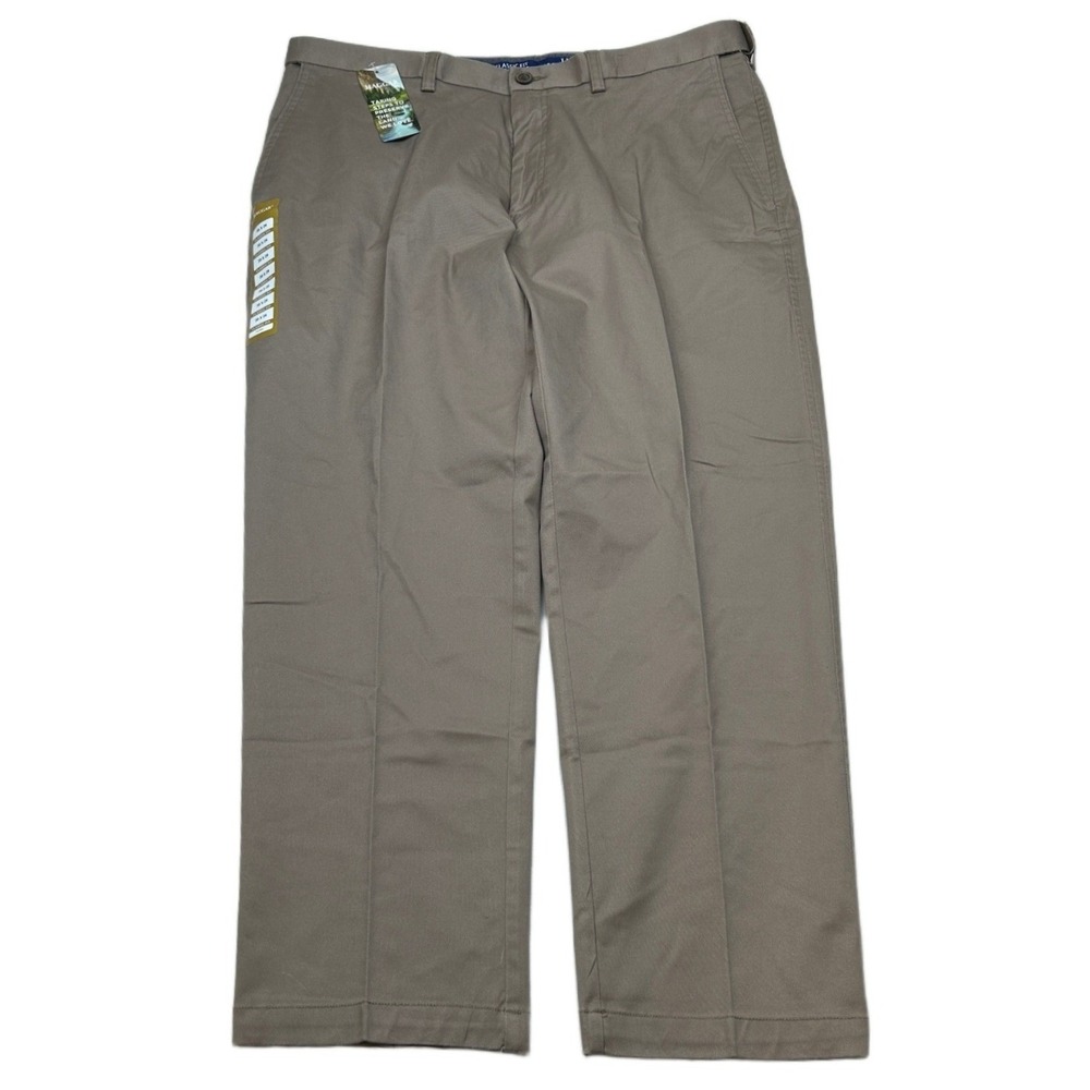 Haggar Premium Khaki Pants Mens 38x29 Tan‎ Classic Fit Stretch Comfort NEW
